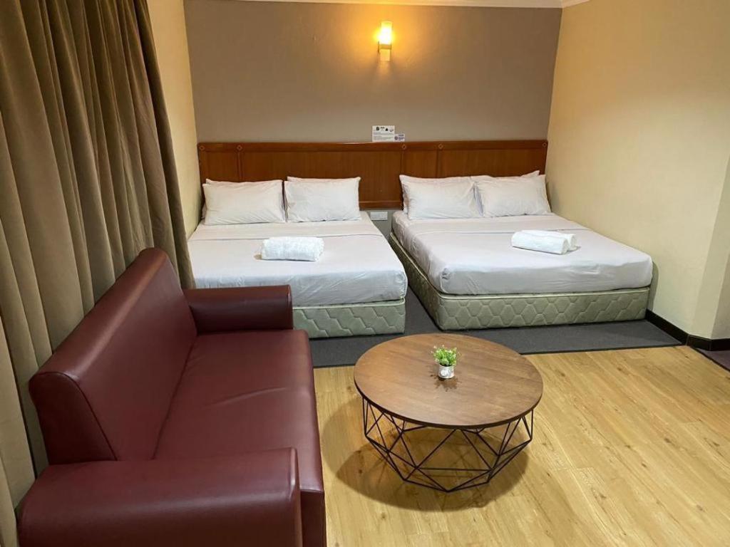 Hotel Perdana Lawas Eksteriør billede